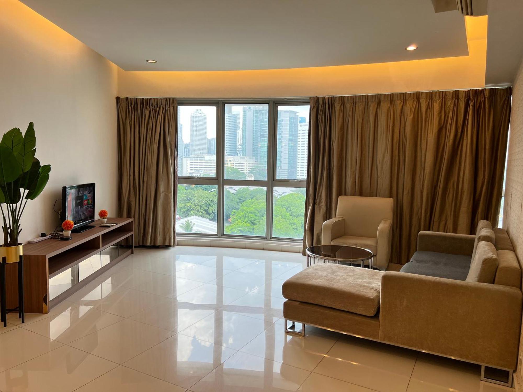 Regalia Service Suites Klcc Skypool Kuala Lumpur Esterno foto